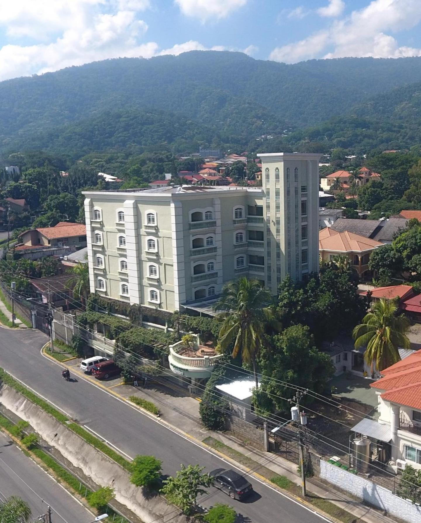 Boutique Hotel La Cordillera Сан-Педро-Сула Екстер'єр фото